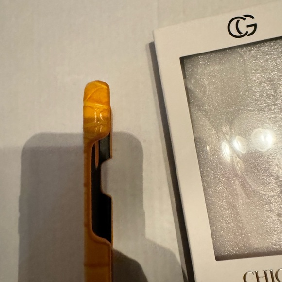 Chic Geeks Luxe IPhone 13 Promax Case - Picture 4 of 6